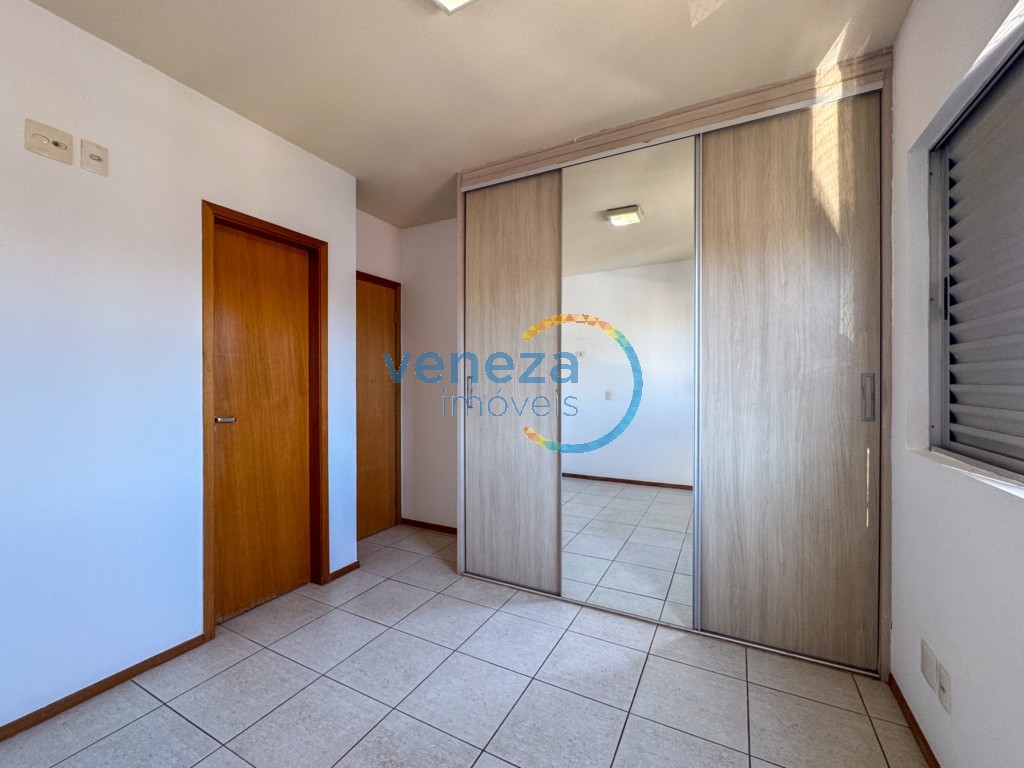 Apartamento para locação no bairro Centro de Londrina com 73m<sup>2</sup> útil, 3 quartos, 2 vagas de garagem