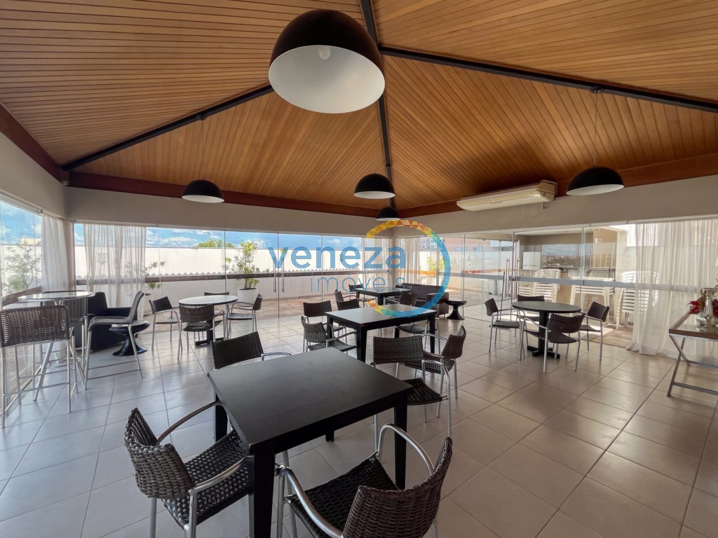 Apartamento para locação no bairro Centro de Londrina com 73m<sup>2</sup> útil, 3 quartos, 2 vagas de garagem