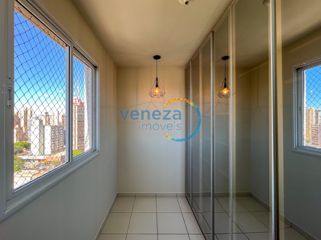 Apartamento para locação no bairro Centro de Londrina com 66.66m<sup>2</sup> útil, 3 quartos, 2 vagas de garagem