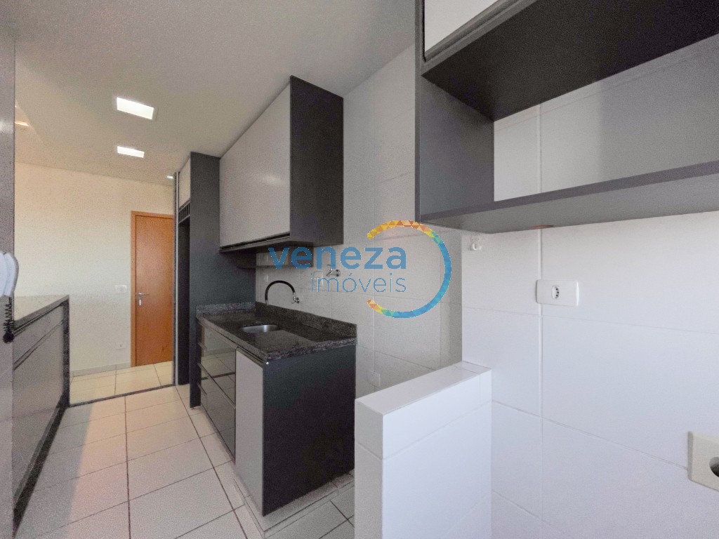 Apartamento para locação no bairro Centro de Londrina com 66.66m<sup>2</sup> útil, 3 quartos, 2 vagas de garagem