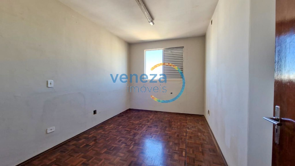 Apartamento à venda no bairro Centro de Londrina com 48.95m<sup>2</sup> útil, 1 quarto, 1 vaga de garagem