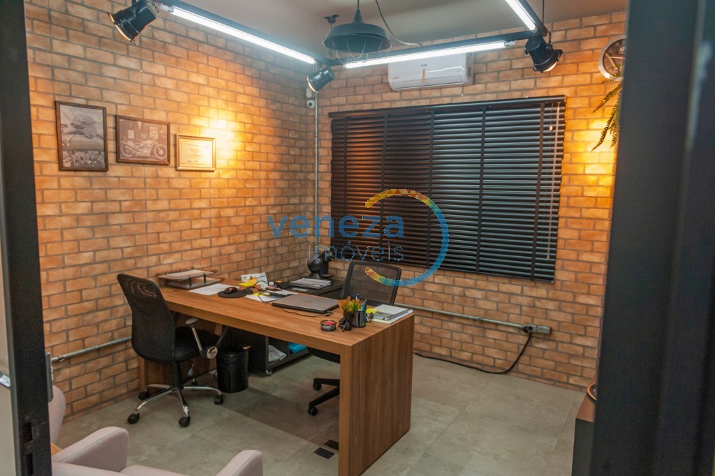 Prédio Comercial para locação no bairro Europa de Londrina com 650.76m<sup>2</sup> útil