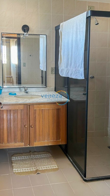 Apartamento à venda no bairro Londrilar de Londrina com 100m<sup>2</sup> útil, 3 quartos, 1 vaga de garagem