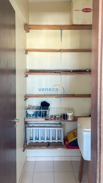 Apartamento à venda no bairro Londrilar de Londrina com 100m<sup>2</sup> útil, 3 quartos, 1 vaga de garagem