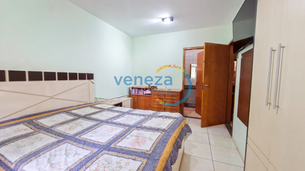 Chácara-imóvel-rural à venda no bairro Recanto Santa Andrea de Cambe com 150m<sup>2</sup> útil, 3 quartos