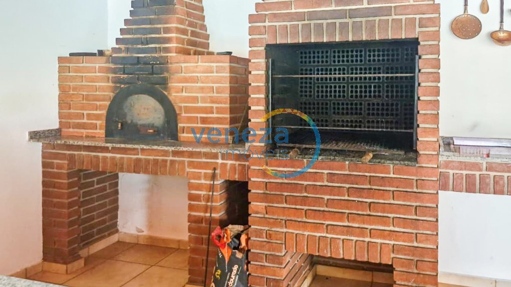 Chácara-imóvel-rural à venda no bairro Recanto Santa Andrea de Cambe com 150m<sup>2</sup> útil, 3 quartos