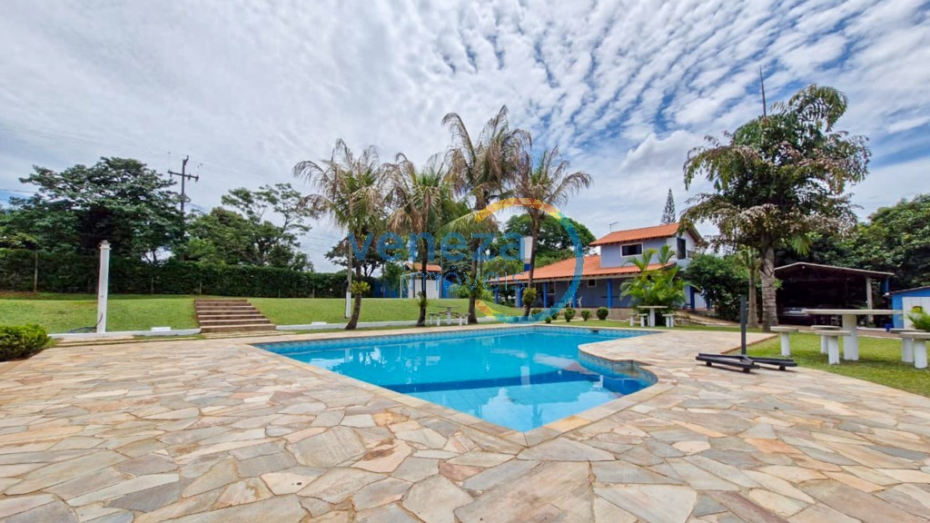 Chácara-imóvel-rural à venda no bairro Recanto Santa Andrea de Cambe com 150m<sup>2</sup> útil, 3 quartos