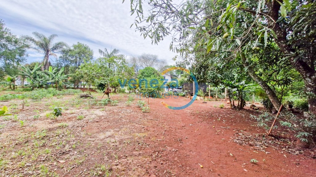 Chácara-imóvel-rural à venda no bairro Recanto Santa Andrea de Cambe com 150m<sup>2</sup> útil, 3 quartos