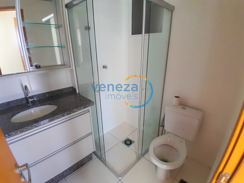 Apartamento para locação no bairro Centro de Londrina com 56.94m<sup>2</sup> útil, 2 quartos, 1 vaga de garagem