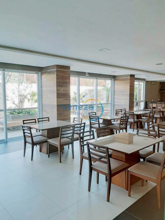 Apartamento para locação no bairro Centro de Londrina com 56.94m<sup>2</sup> útil, 2 quartos, 1 vaga de garagem