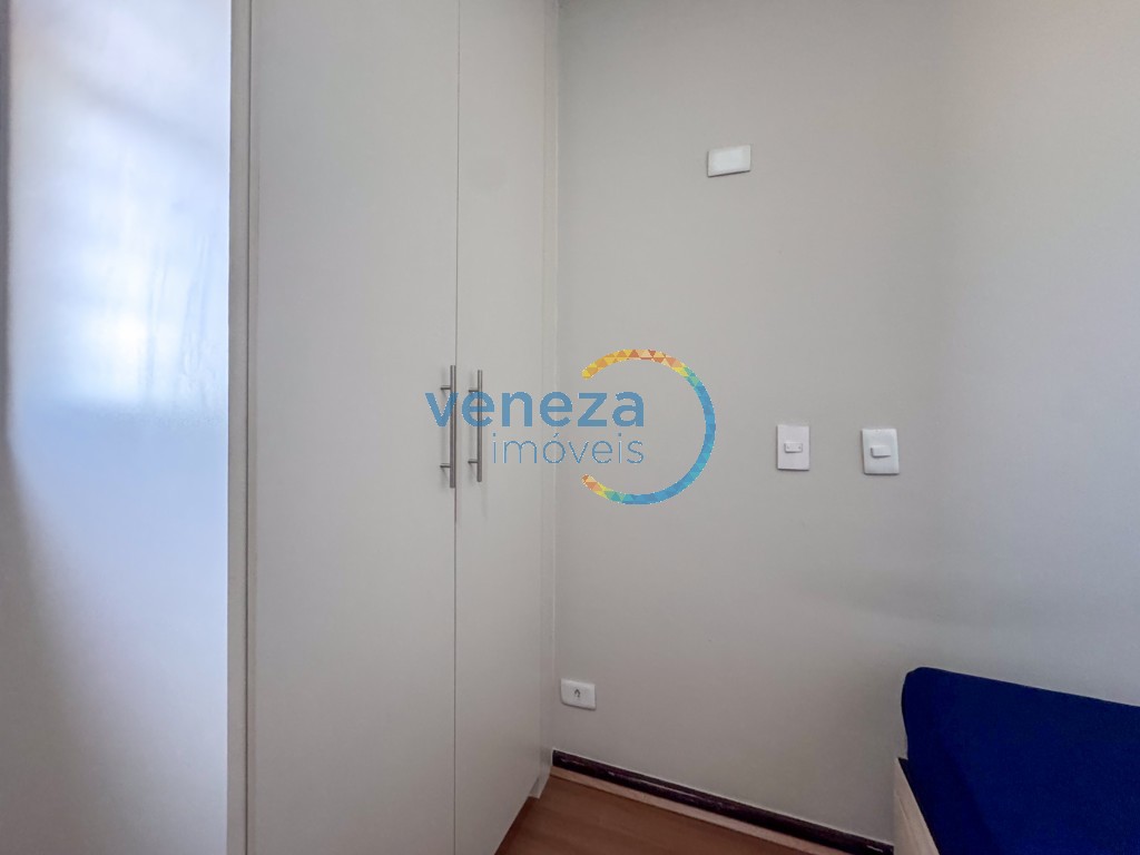 Apartamento à venda no bairro Centro de Londrina com 33.22m<sup>2</sup> útil, 1 quarto
