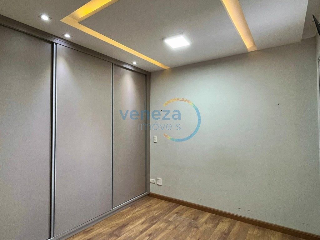 Apartamento à venda no bairro Gleba Palhano de Londrina com 68m<sup>2</sup> útil, 3 quartos, 1 vaga de garagem