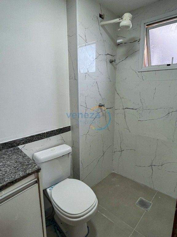 Apartamento à venda no bairro Gleba Palhano de Londrina com 68m<sup>2</sup> útil, 3 quartos, 1 vaga de garagem