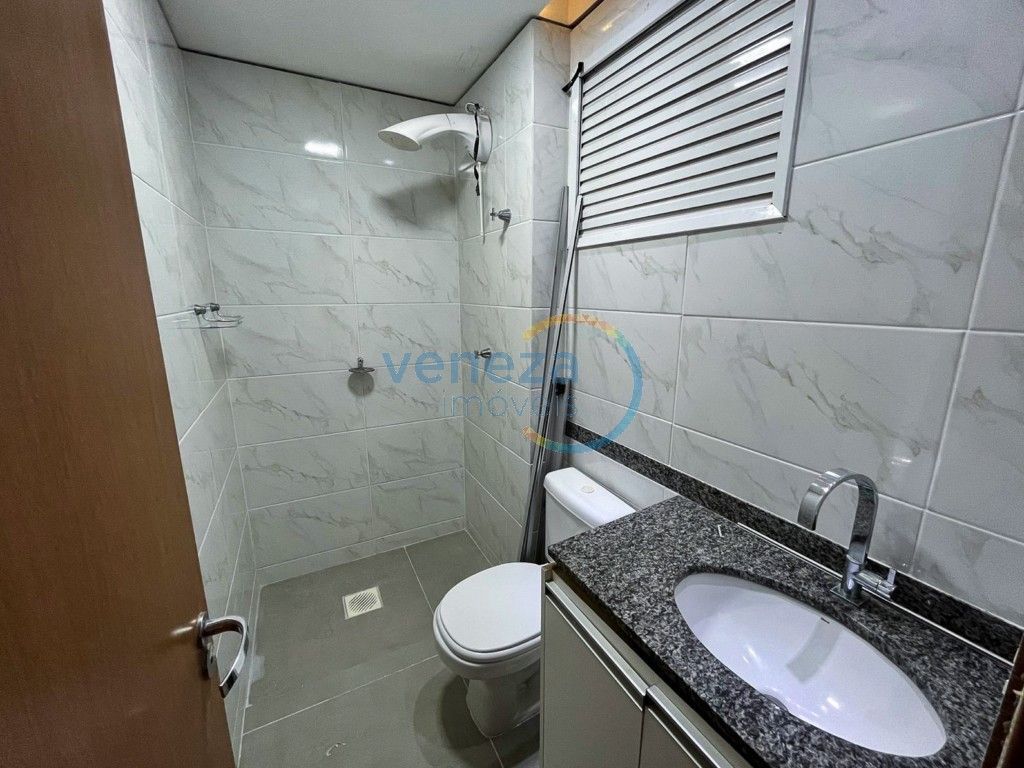 Apartamento à venda no bairro Gleba Palhano de Londrina com 68m<sup>2</sup> útil, 3 quartos, 1 vaga de garagem