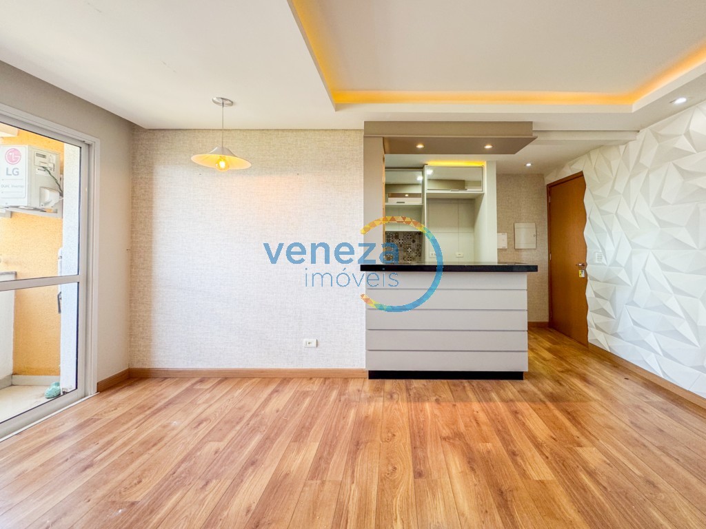 Apartamento à venda no bairro Gleba Palhano de Londrina com 68m<sup>2</sup> útil, 3 quartos, 1 vaga de garagem