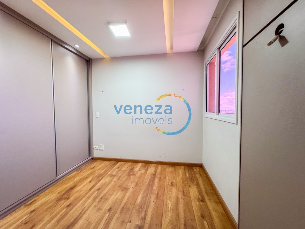 Apartamento à venda no bairro Gleba Palhano de Londrina com 68m<sup>2</sup> útil, 3 quartos, 1 vaga de garagem