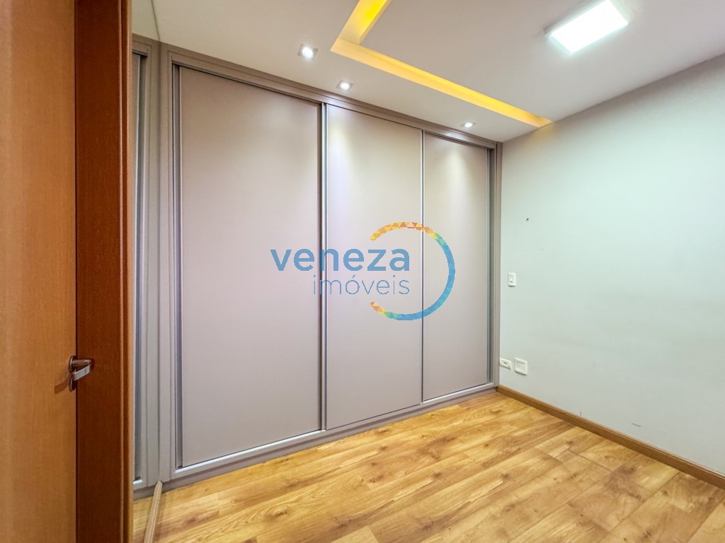 Apartamento à venda no bairro Gleba Palhano de Londrina com 68m<sup>2</sup> útil, 3 quartos, 1 vaga de garagem