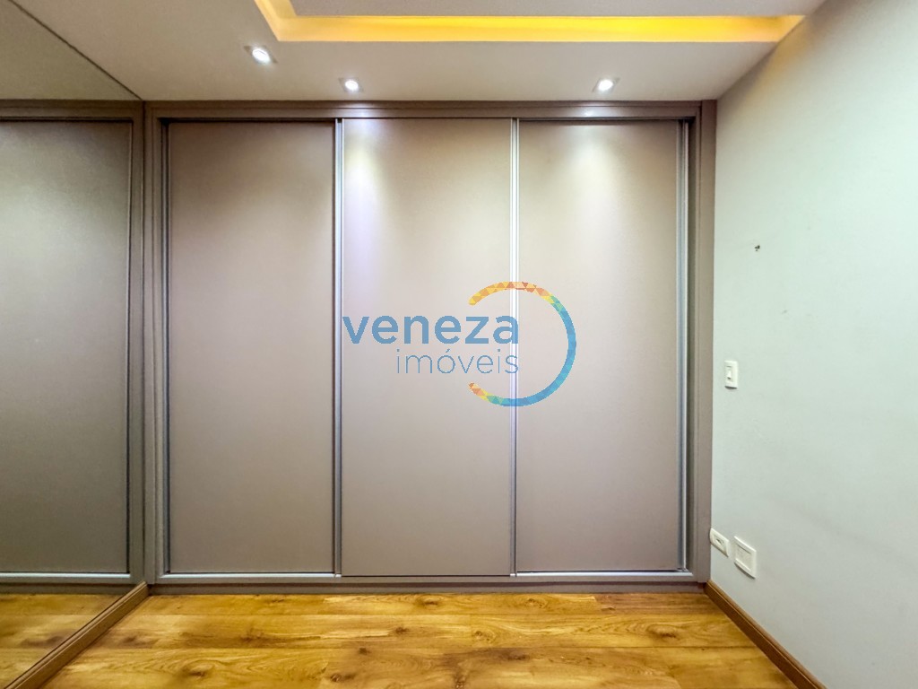 Apartamento à venda no bairro Gleba Palhano de Londrina com 68m<sup>2</sup> útil, 3 quartos, 1 vaga de garagem