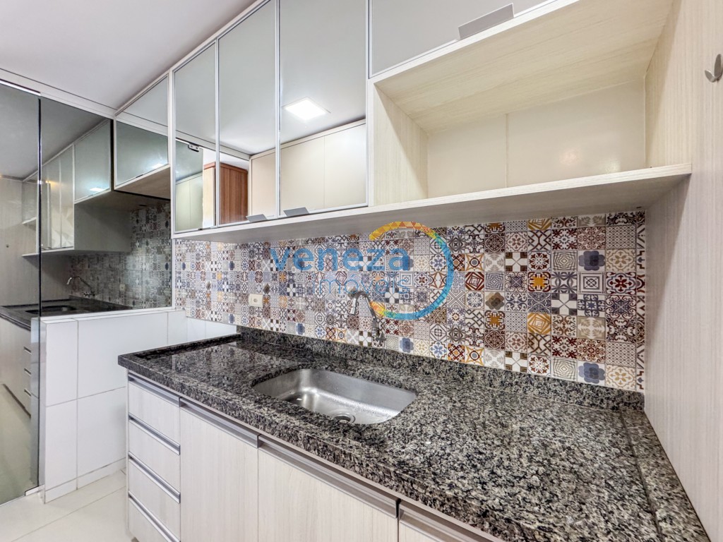 Apartamento à venda no bairro Gleba Palhano de Londrina com 68m<sup>2</sup> útil, 3 quartos, 1 vaga de garagem