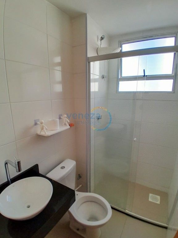 Apartamento à venda no bairro Dom Pedro II de Londrina com 40.82m<sup>2</sup> útil, 2 quartos, 1 vaga de garagem