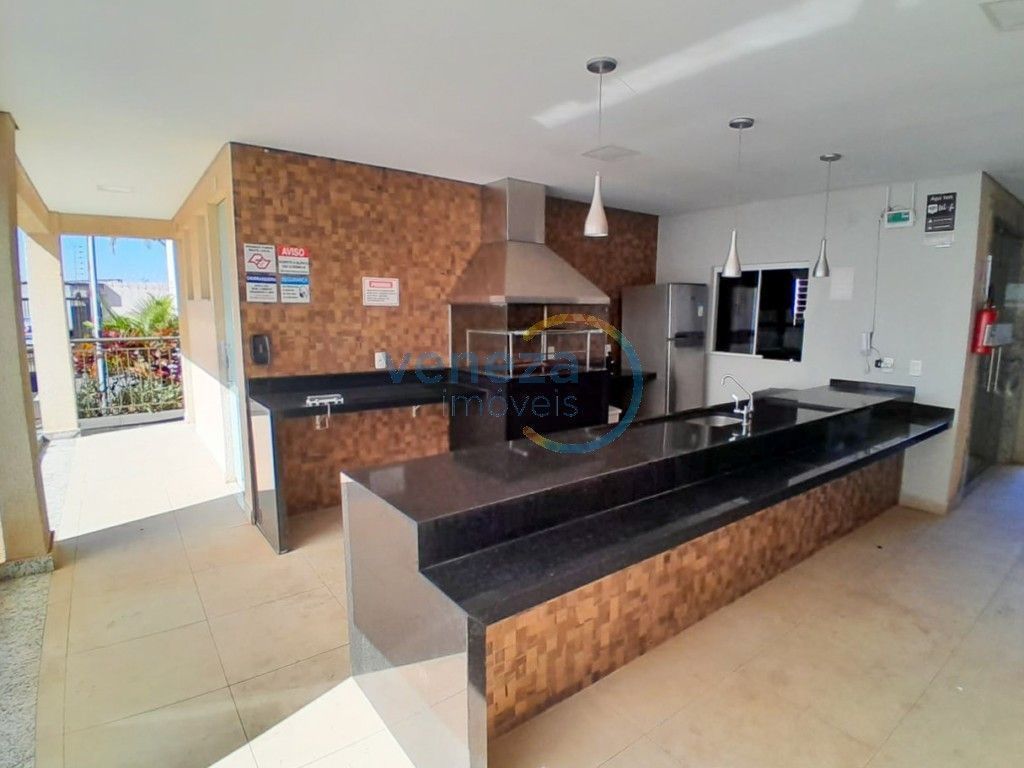Apartamento à venda no bairro Dom Pedro II de Londrina com 40.82m<sup>2</sup> útil, 2 quartos, 1 vaga de garagem