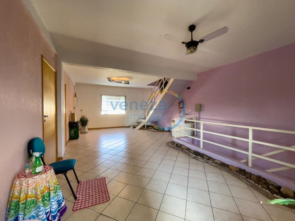 Prédio Comercial à venda no bairro Centro de Londrina com 442m<sup>2</sup> útil