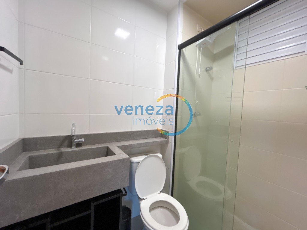Apartamento para locação no bairro Gleba Palhano de Londrina com 46m<sup>2</sup> útil, 2 quartos, 1 vaga de garagem