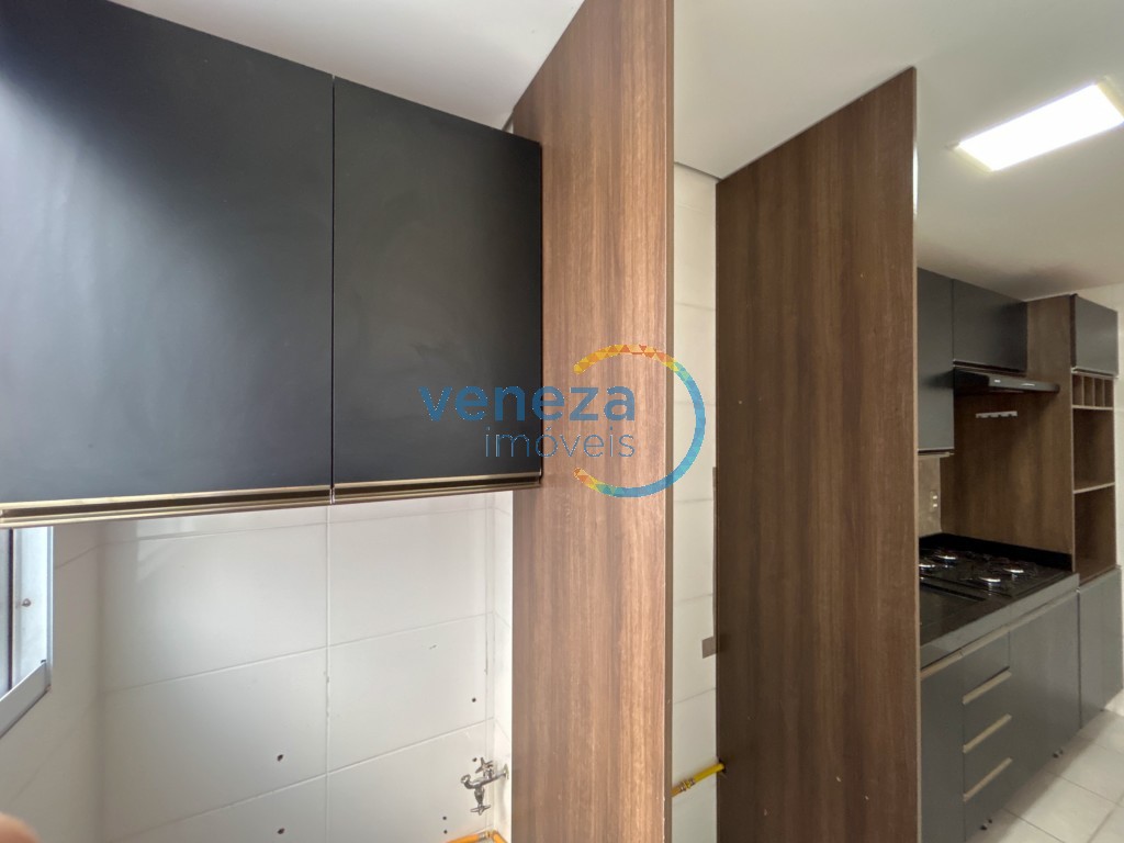 Apartamento para locação no bairro Gleba Palhano de Londrina com 46m<sup>2</sup> útil, 2 quartos, 1 vaga de garagem