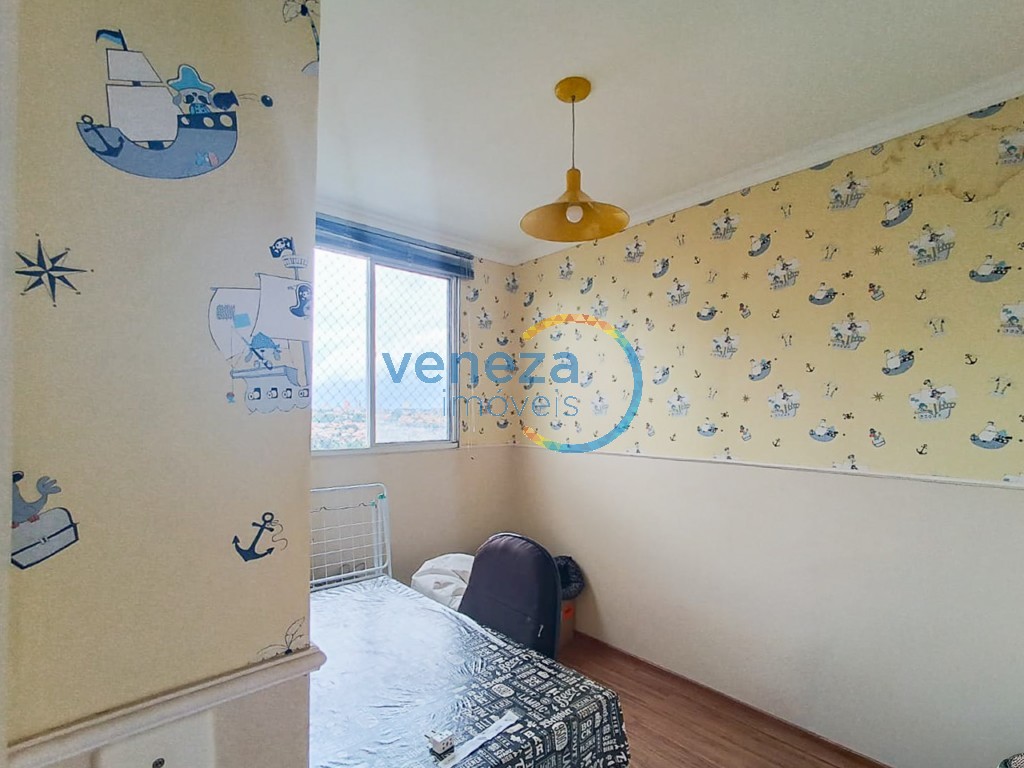 Apartamento à venda no bairro Gleba Palhano de Londrina com 49m<sup>2</sup> útil, 2 quartos, 1 vaga de garagem