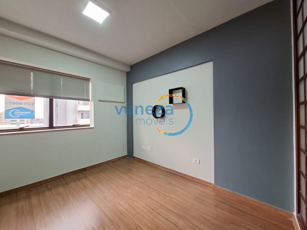 Sala à venda no bairro Centro de Londrina com 57.57m<sup>2</sup> útil, 1 vaga de garagem