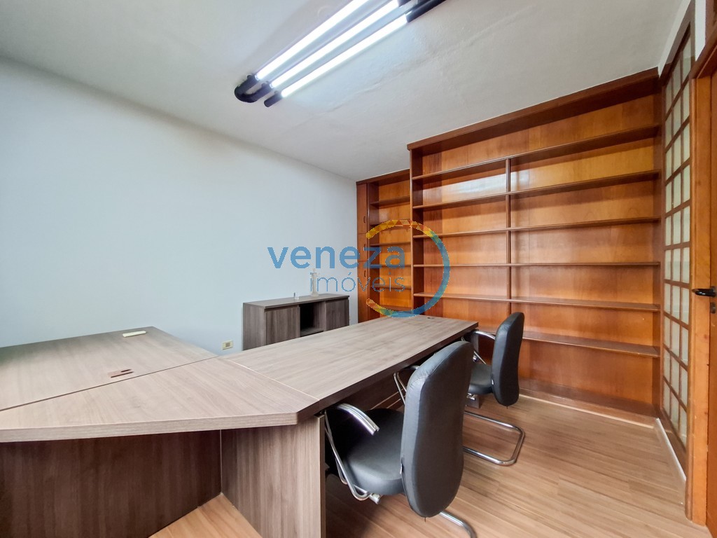 Sala à venda no bairro Centro de Londrina com 57.57m<sup>2</sup> útil, 1 vaga de garagem