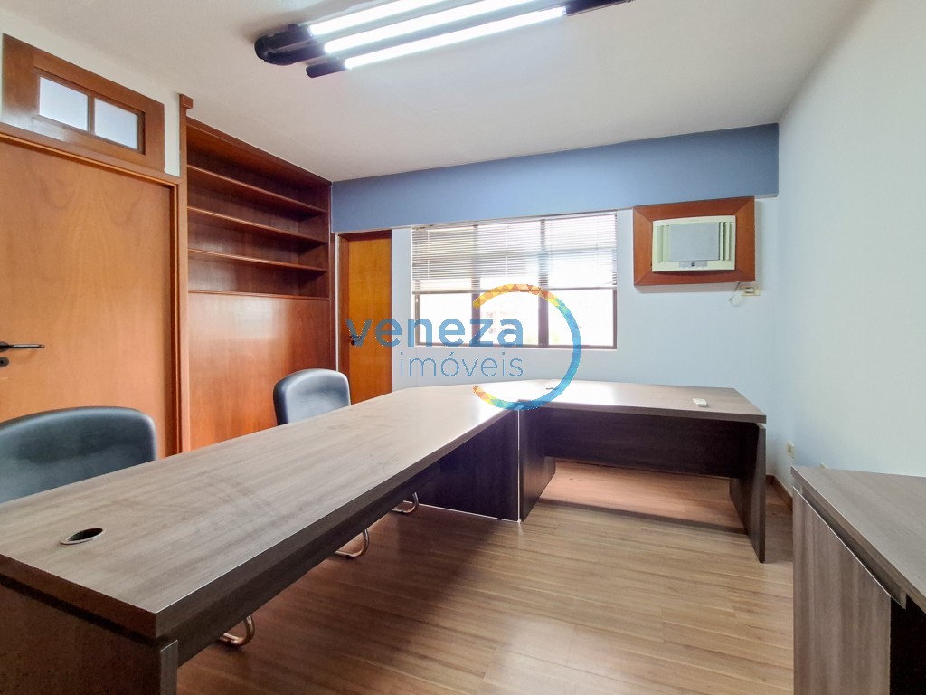 Sala à venda no bairro Centro de Londrina com 57.57m<sup>2</sup> útil, 1 vaga de garagem