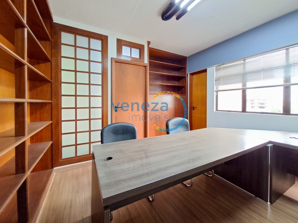 Sala à venda no bairro Centro de Londrina com 57.57m<sup>2</sup> útil, 1 vaga de garagem