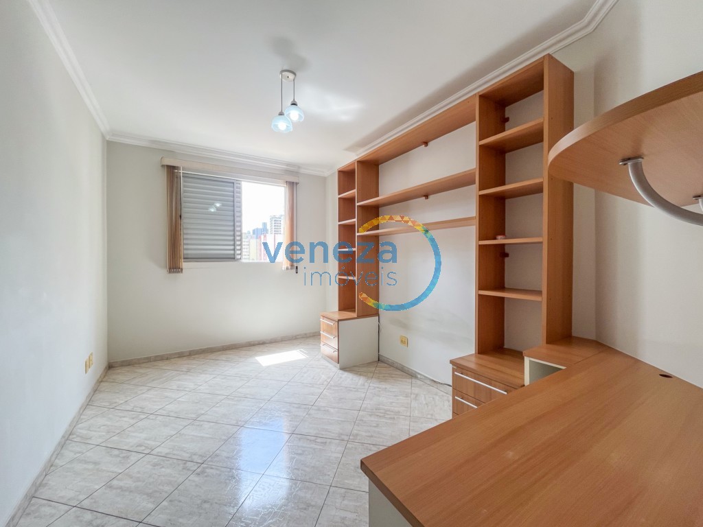 Apartamento à venda no bairro Centro de Londrina com 48.59m<sup>2</sup> útil, 1 quarto, 1 vaga de garagem