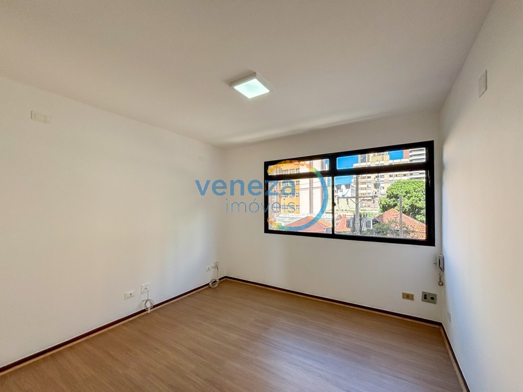 Apartamento para locação no bairro Centro de Londrina com 190.64m<sup>2</sup> útil, 5 quartos, 2 vagas de garagem