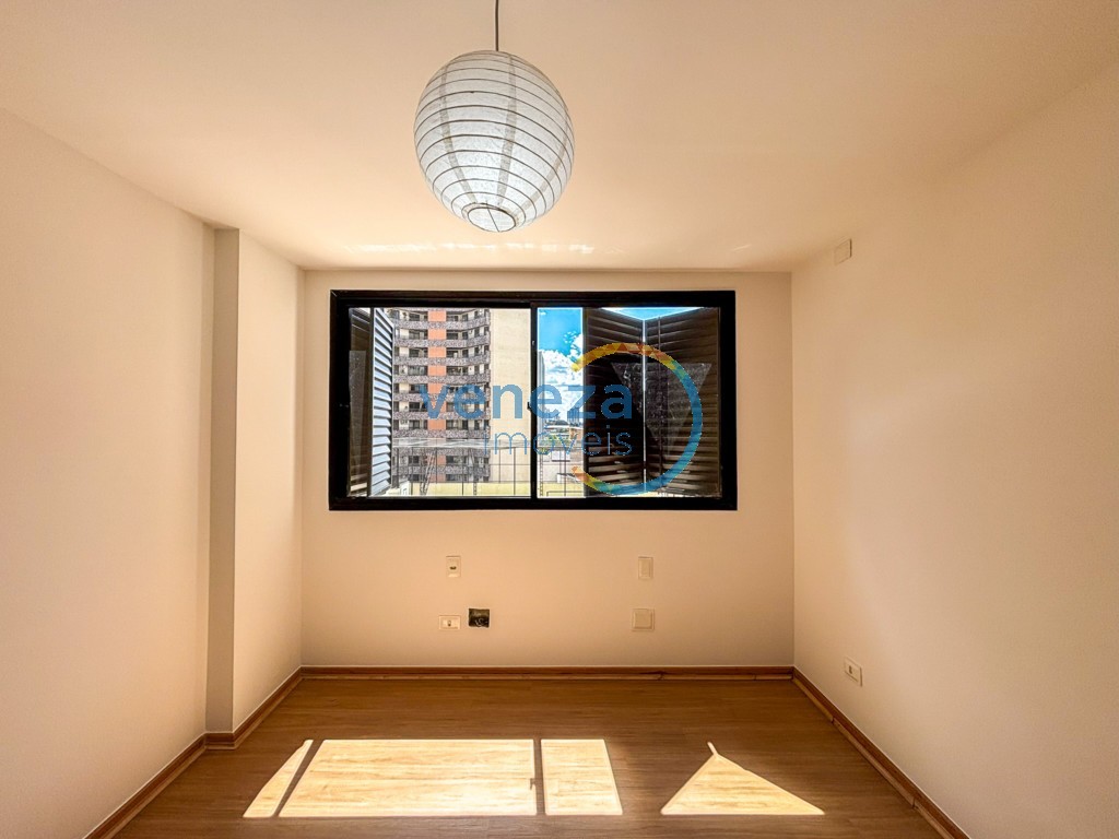 Apartamento para locação no bairro Centro de Londrina com 190.64m<sup>2</sup> útil, 5 quartos, 2 vagas de garagem