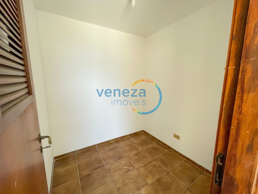 Apartamento para locação no bairro Centro de Londrina com 190.64m<sup>2</sup> útil, 5 quartos, 2 vagas de garagem