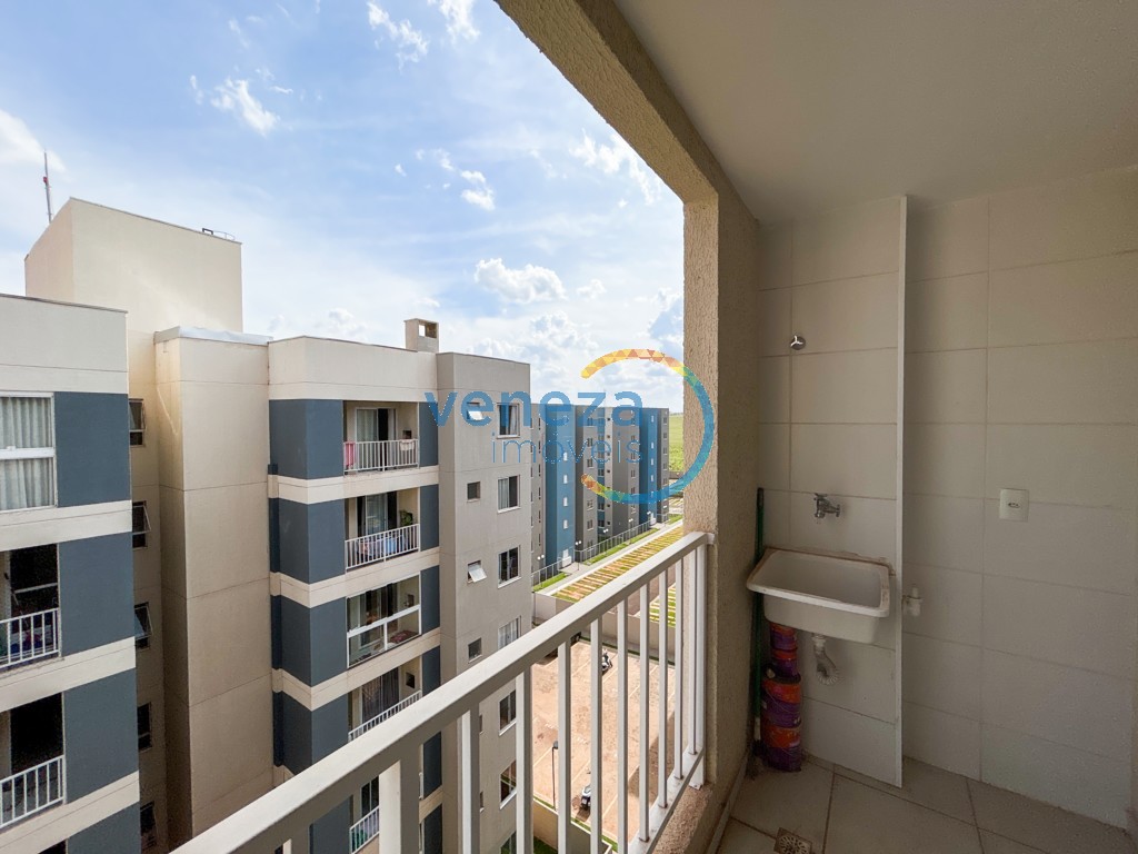 Apartamento à venda no bairro Maria Celina de Londrina com 45.3m<sup>2</sup> útil, 2 quartos, 1 vaga de garagem