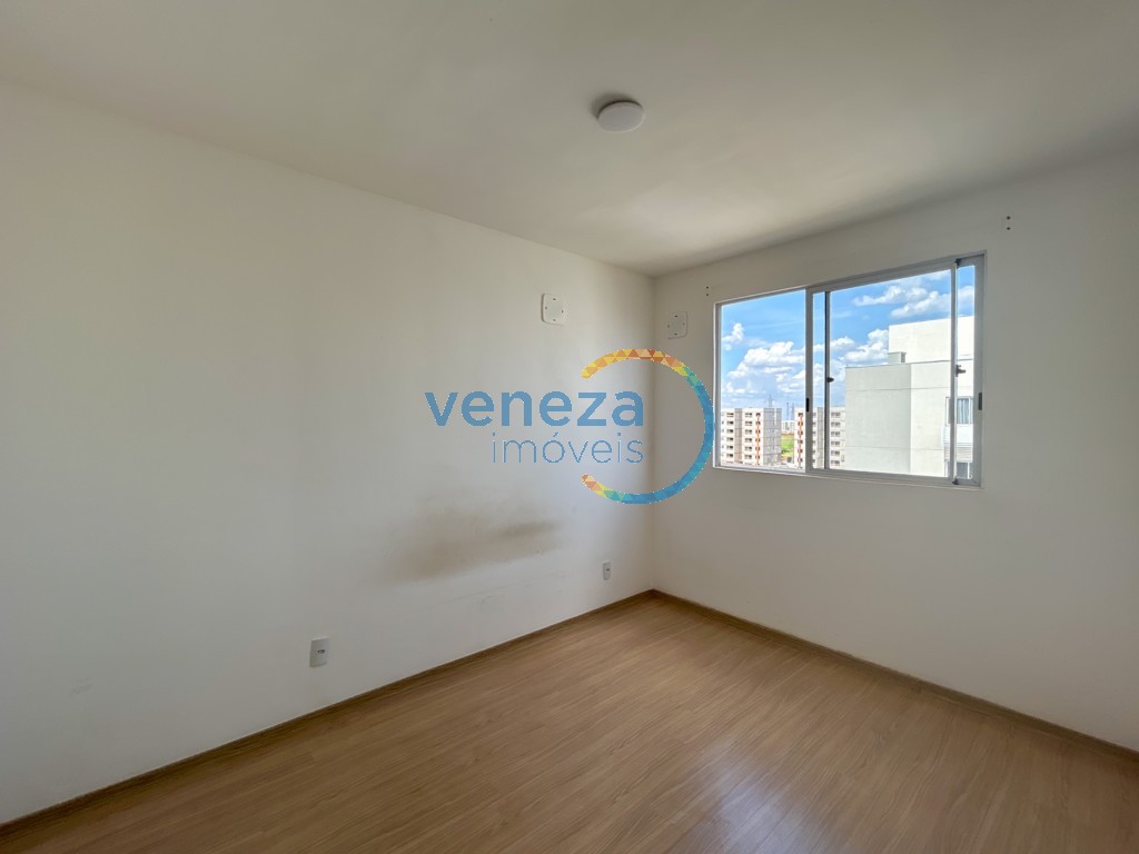 Apartamento à venda no bairro Maria Celina de Londrina com 45.3m<sup>2</sup> útil, 2 quartos, 1 vaga de garagem