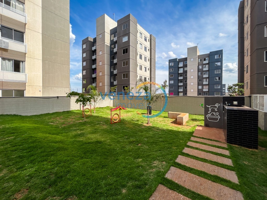 Apartamento à venda no bairro Maria Celina de Londrina com 45.3m<sup>2</sup> útil, 2 quartos, 1 vaga de garagem