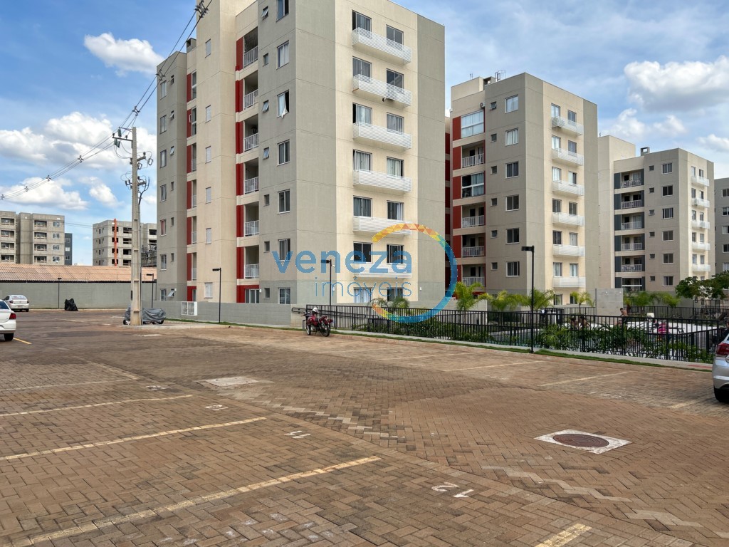 Apartamento à venda no bairro Maria Celina de Londrina com 45.3m<sup>2</sup> útil, 2 quartos, 1 vaga de garagem