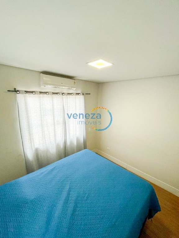 Casa Residencial à venda no bairro Maria Celina de Londrina com 140m<sup>2</sup> útil, 3 quartos, 3 vagas de garagem