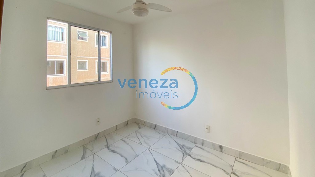 Apartamento à venda no bairro Acquaville de Londrina com 43.4m<sup>2</sup> útil, 2 quartos, 1 vaga de garagem