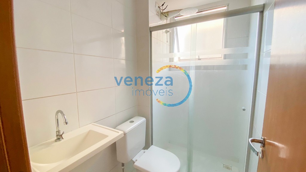 Apartamento à venda no bairro Acquaville de Londrina com 43.4m<sup>2</sup> útil, 2 quartos, 1 vaga de garagem