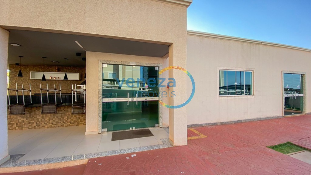 Apartamento à venda no bairro Acquaville de Londrina com 43.4m<sup>2</sup> útil, 2 quartos, 1 vaga de garagem