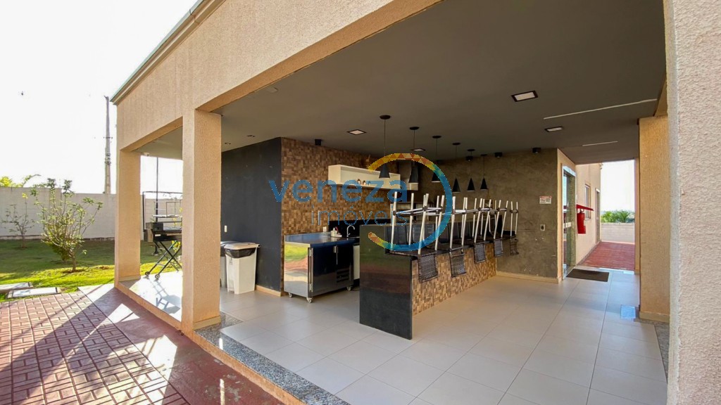 Apartamento à venda no bairro Acquaville de Londrina com 43.4m<sup>2</sup> útil, 2 quartos, 1 vaga de garagem