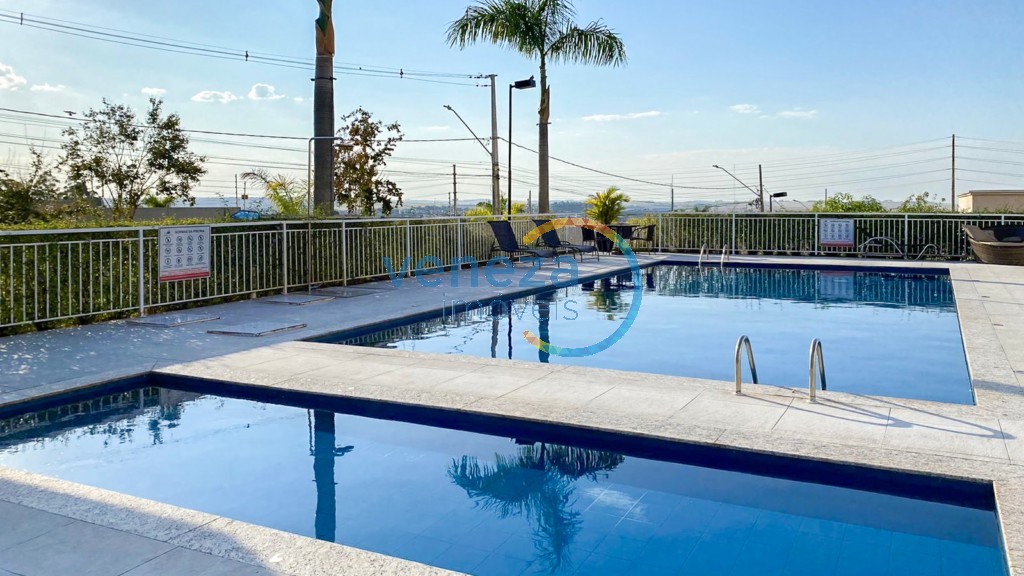 Apartamento à venda no bairro Acquaville de Londrina com 43.4m<sup>2</sup> útil, 2 quartos, 1 vaga de garagem