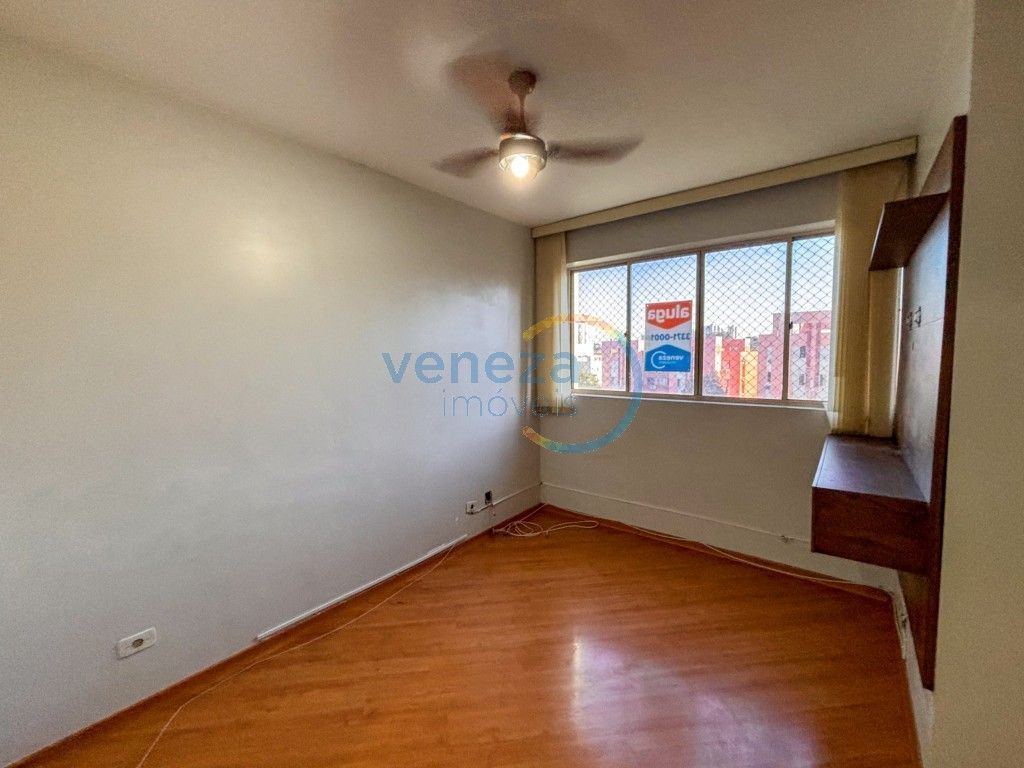 Apartamento para venda no Claudia em Londrina com 76,11m² por R$ 300.000,00