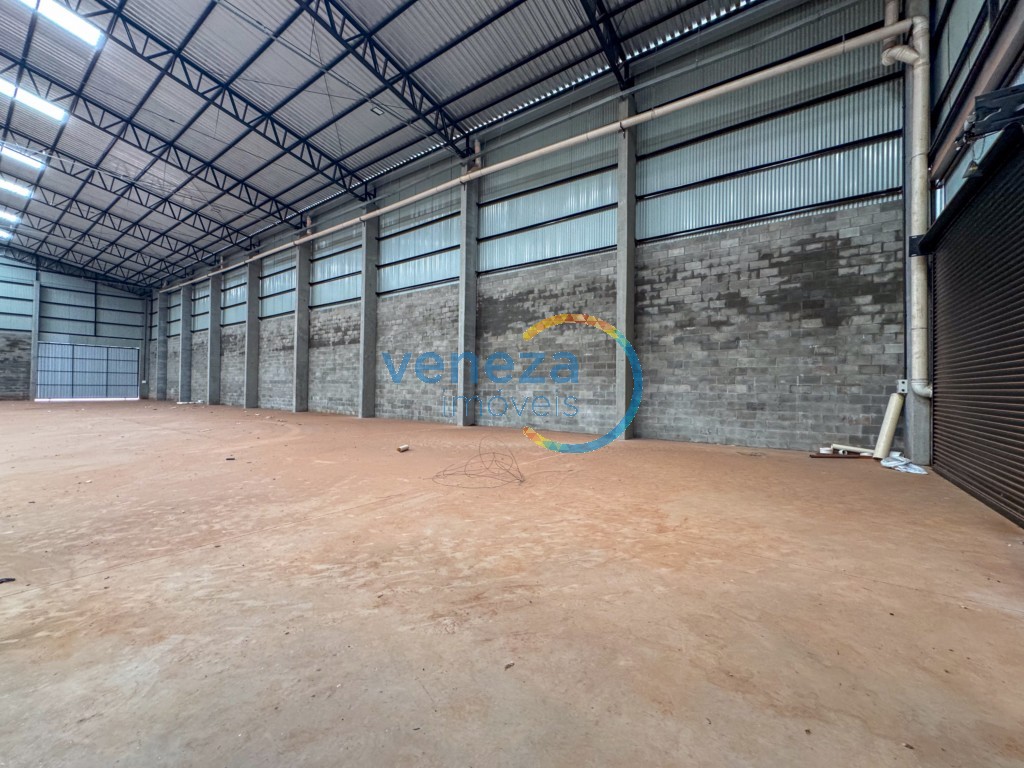 Barracão para locação no bairro Estancia Dlaville de Londrina com 1661.99m<sup>2</sup> útil