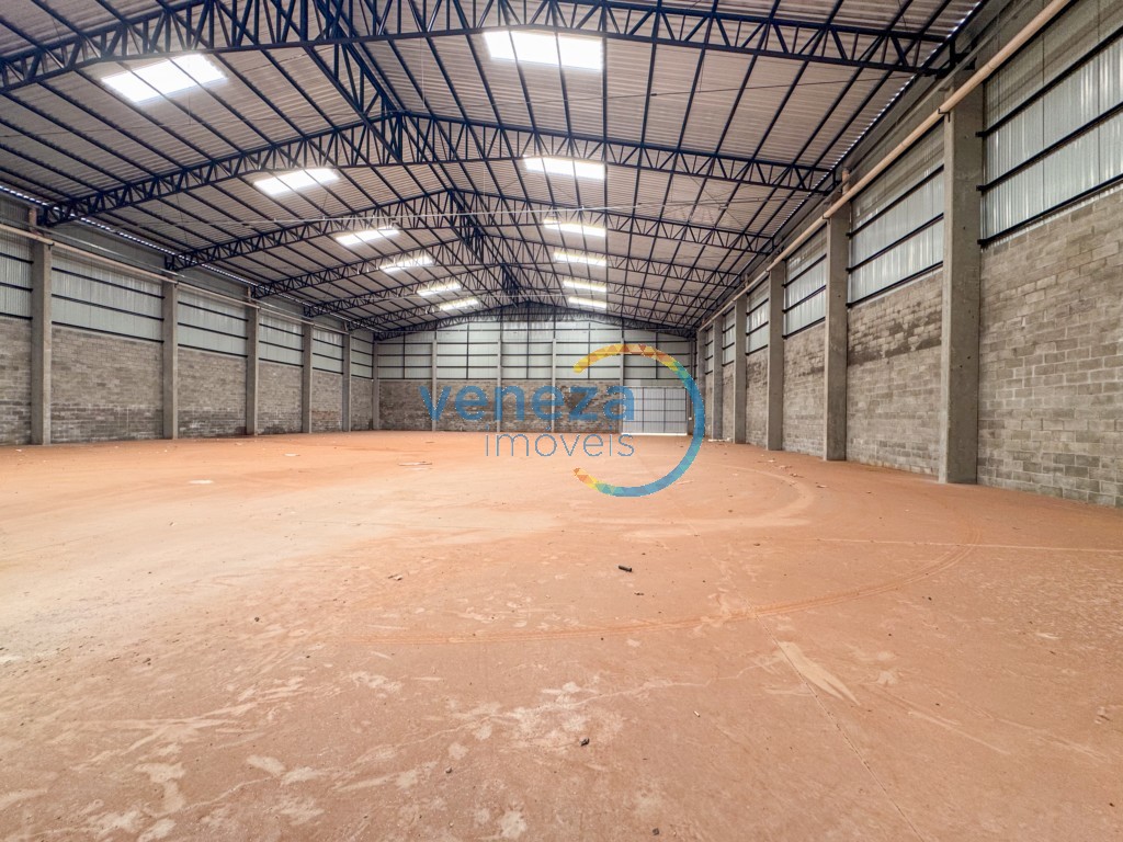 Barracão para locação no bairro Estancia Dlaville de Londrina com 1661.99m<sup>2</sup> útil